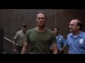 El sargento de hierro clip escena del policia en el juzgado  heartbreak ridge clip