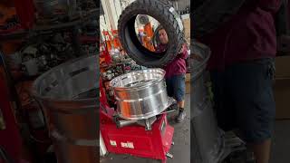 26X14S On 37X13.50X26 Atturo Tires Easy Mount