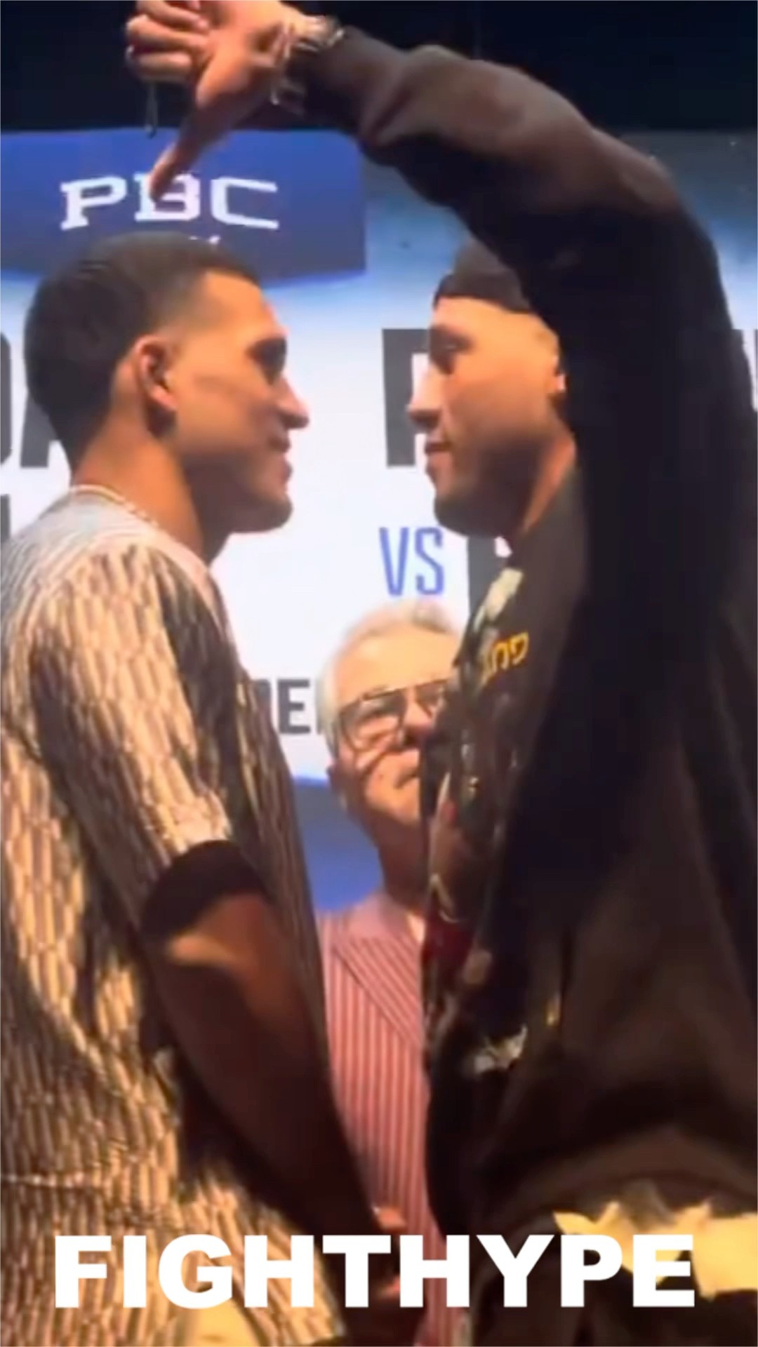 David Benavidez SIZES UP \u0026 SMIRKS AT David Morrell during INTENSE FIRST FACE OFF