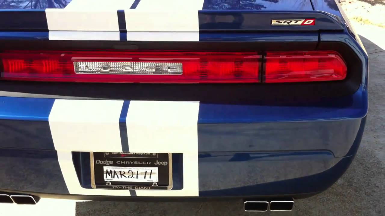 2011 Challenger SRT8 392 Inaugural Edition Walkaround