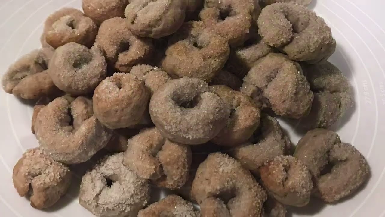 Ciambelline dolci | Vino rosso | Dolce ciociaro