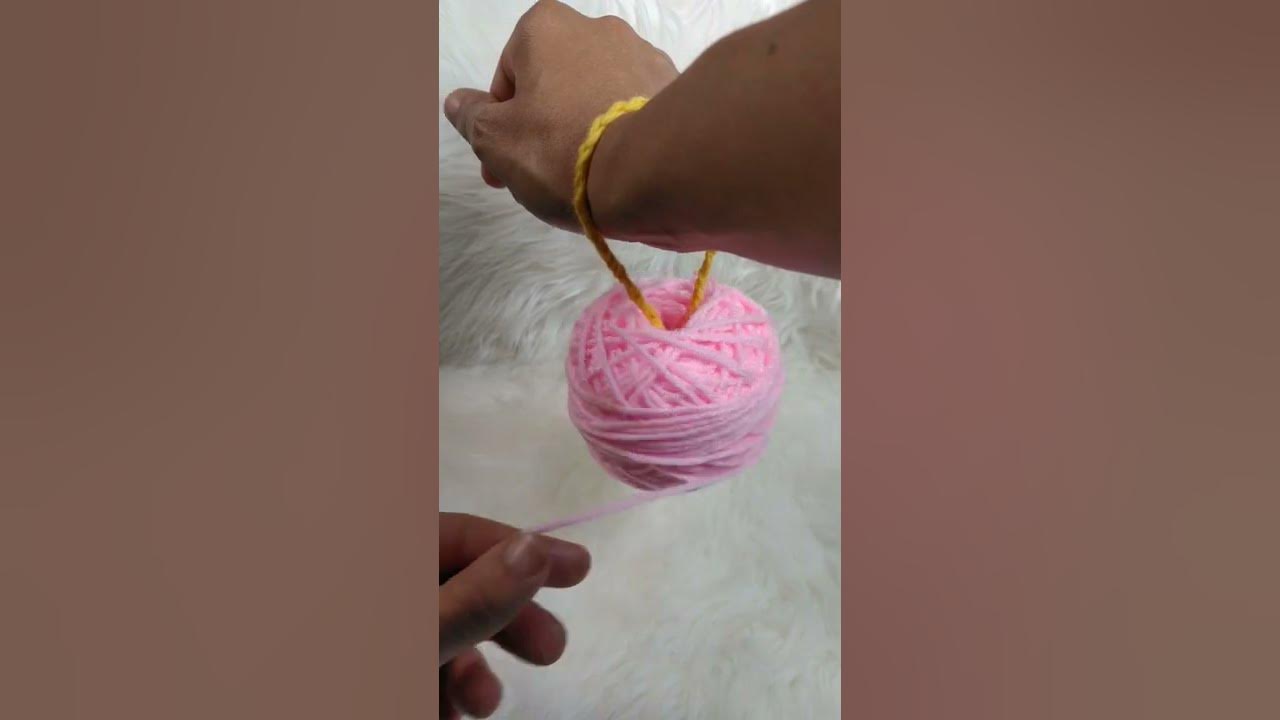 DIY WRIST YARN HOLDER  Crochet On The Go! #Shorts 