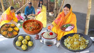 Download Lagu গরম গরম খুদ ভাতের সঙ্গে টমেটো মাখা, আলুর চোখা, ডিম্ মাখা ও বেগুন ভাজা - আর কি চাই ? MP3