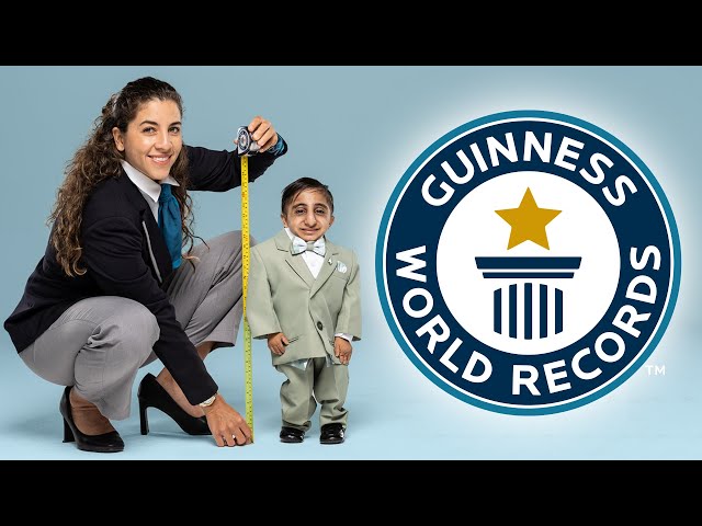 WORLD'S SHORTEST MAN - Guinness World Records class=
