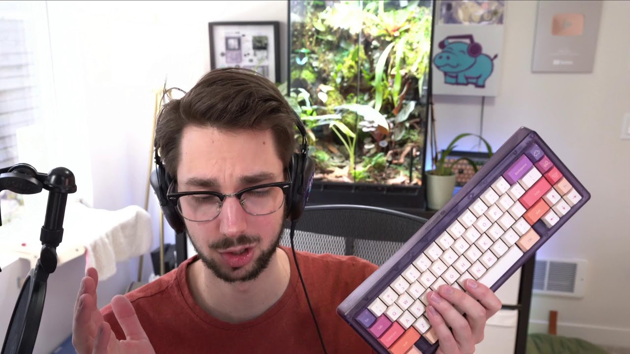 I tried the Bauer Lite (Premium Plastic Keyboard?) - YouTube