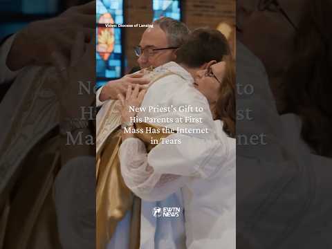 New Priest’s Gift to His Parents at First Mass Has the Internet in Tears