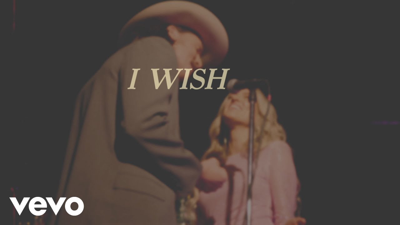 Mackenzie Carpenter - I Wish You Would (Lyric Video) ft. Midland Mackenzie Carpenter - I Wish You Would (Lyric Video) ft. Midland