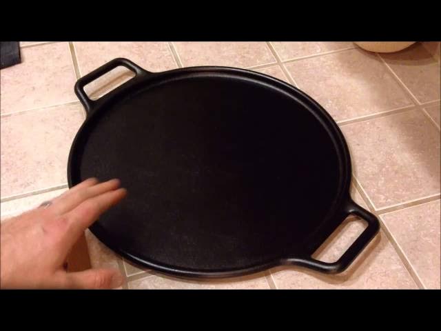 Lodge Cast Iron Pizza Pan + Reviews