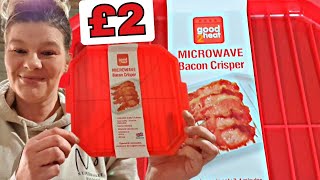 Let's Review A £2 Microwave Bacon Crisper