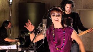 Hilda Lizarazu - La radiante chords