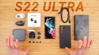 Galaxy S22 Ultra Unboxing - What's In The Box!