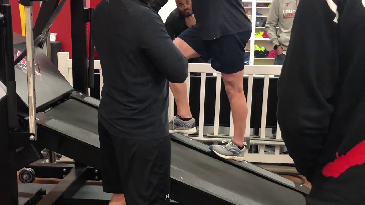 40% incline 11mph High Performance Treadmill