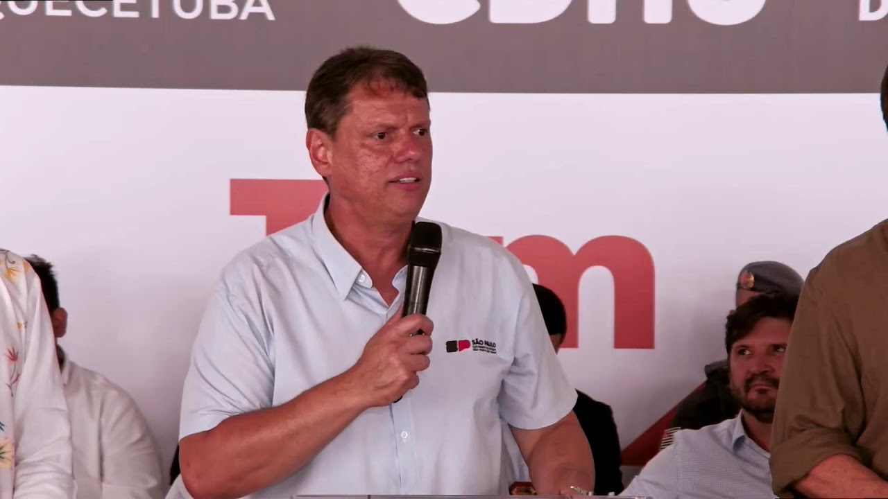 #AOVIVO - Entrega de Títulos de Regularização Fundiária Urbana da CDHU