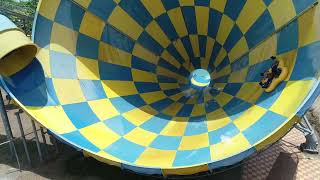 Aqua Funnel – A Giant Water Vortex!