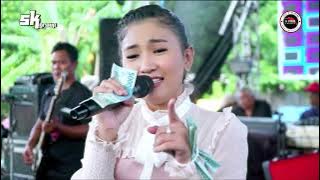 MILIKKU VELA ZALADARA FT SK AMANDA