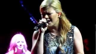 Kelly Clarkson - Always Be My Baby (Mariah Carey Cover) (Canandigua 08/29/12)