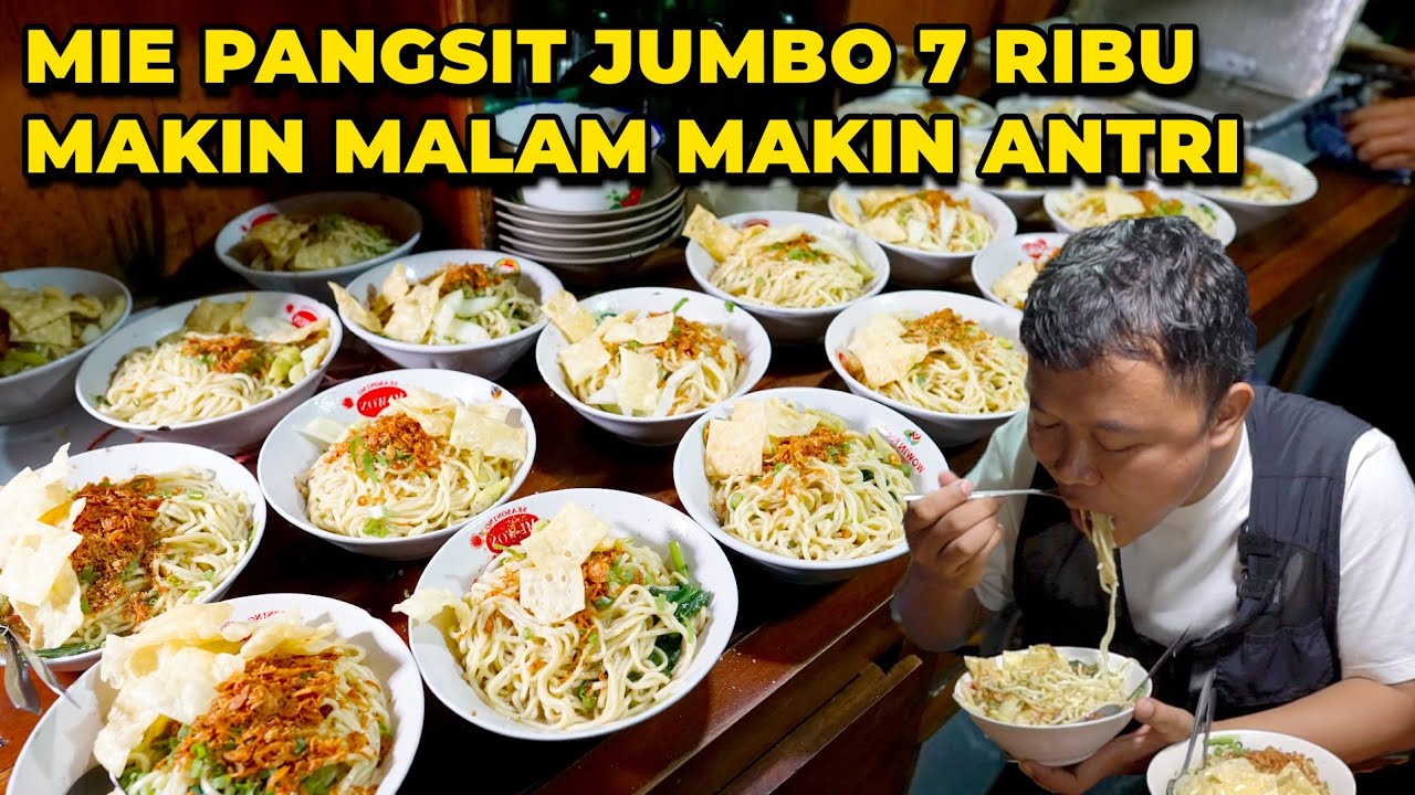 LEGEND SEJAK 1973! MIE PANGSIT PORSI JUMBO CUMA 7 RIBU, SEKALI MASAK 40 PORSI!