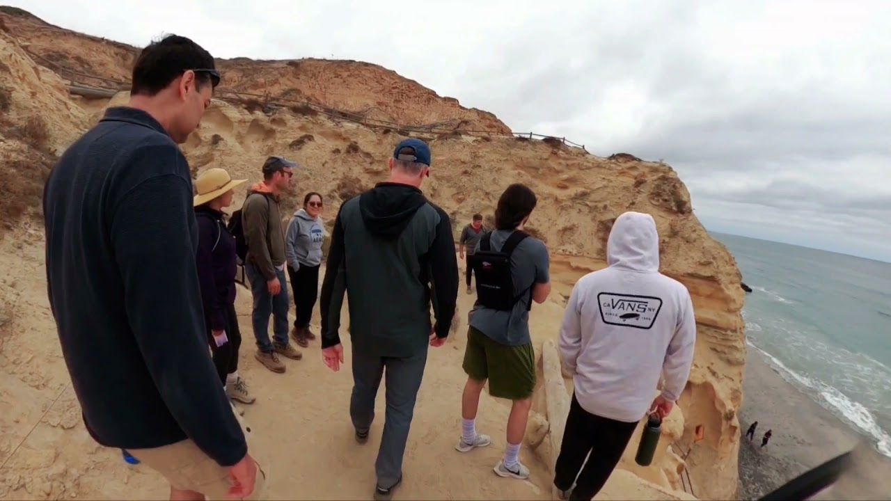 Hike 3 miles Torrey Pines entry to Flat Rock San Diego