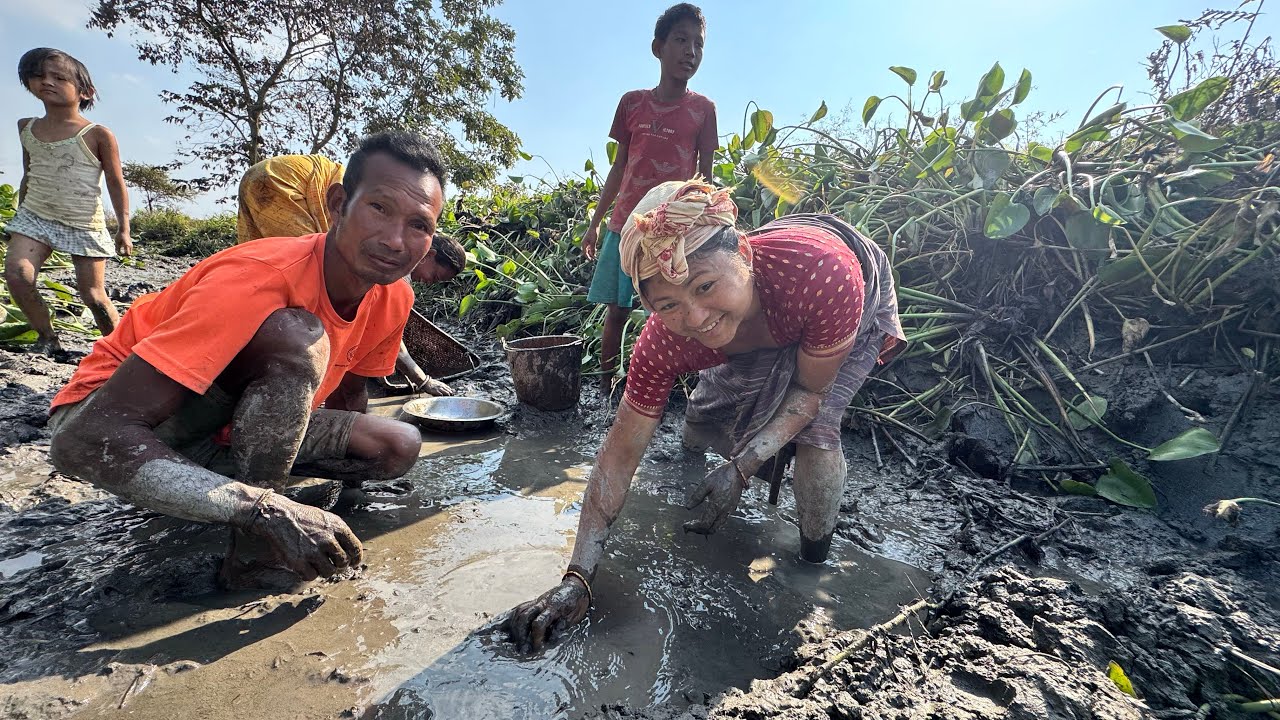 FISHING 🎣 || PADDY FIELD || @Rajakhungur 