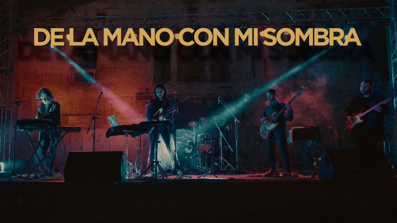ITY - De la mano con mi sombra (en vivo)