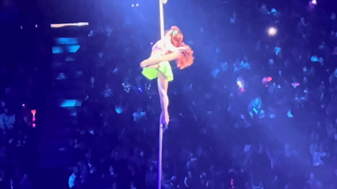 Part 2 Disney on ice!