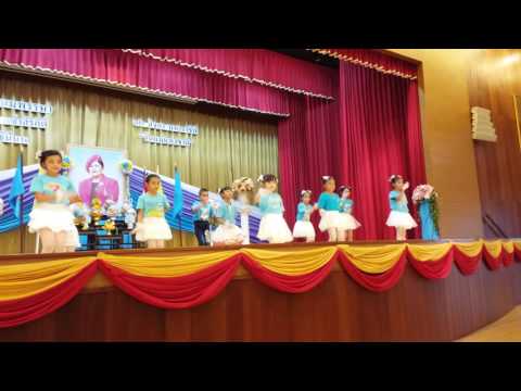 เหมยลี่ เต้นวันแม่เพลง หนี่ซื่อหว่อเตอะเทียนถัง你是我的天堂 คุณคือสวรรค์ของฉัน โรงเรียนกงลี้จงซัน