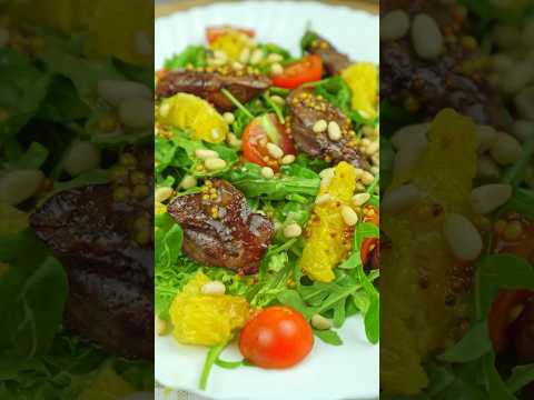 Вкусный салат с жареной печенью👍Рецепт в описании