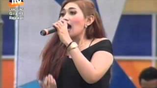 Download lagu Hitam Putih Bunga Asmarani Dangdut Koplo OM OCTAVIA 2014 Hitam Putih Bunga Asmarani Dangdut Koplo OM OCTAVIA 2014