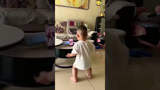 Kid dancing