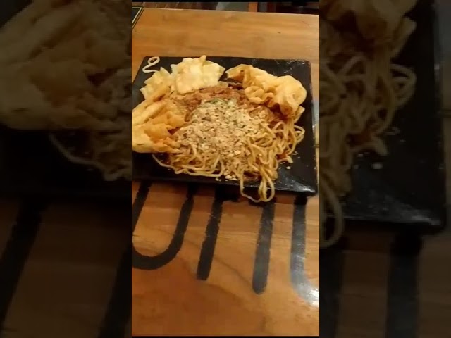 Mie gacoan lagi gess #food #bakso #mukbang #kuliner