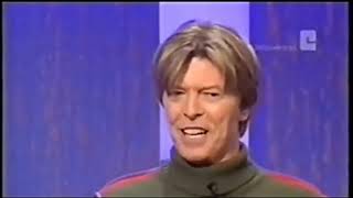 David Bowie imitates Mick Jagger