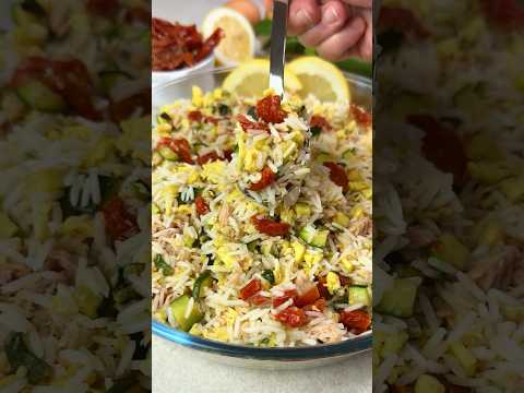 Questa insalata di riso è proprio speciale…E vedi che ti mangi! #food #ricette