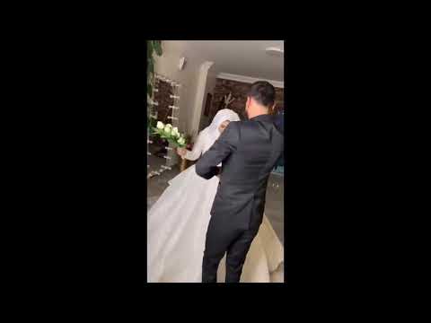 عريس وعروسه يولعوا الفرح ع مهرجان وحده وحده ازميلي ع الرايق اصل اخصامنا بتضايق