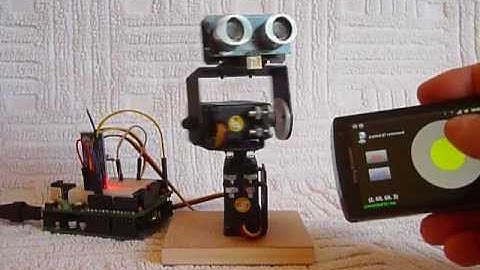 Arduino robot controlled via Android smartphone