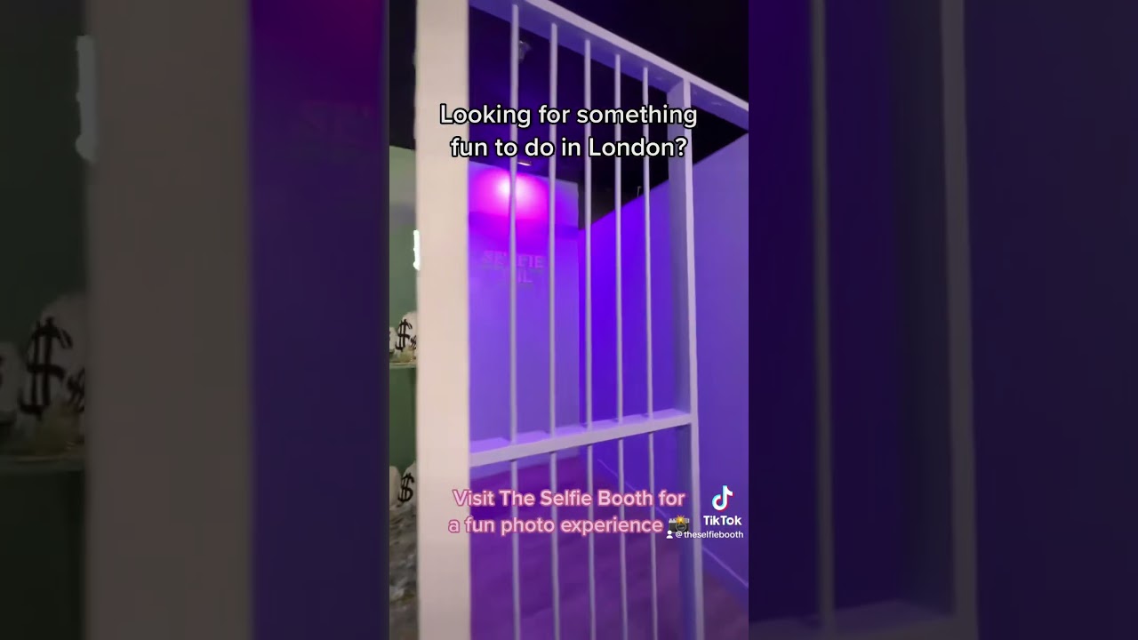 A selfie museum in London Ontario!