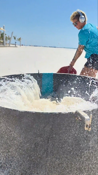 Sand Castle work out #asmr #sand #sandart #sandcastle #satisfying #sandsculpture