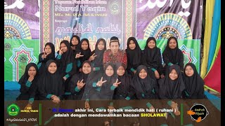 Download lagu Royatul Hubbi - Deen Assalam (Voc. Iza), wow suaranya mirip Nissa Sabyan..!!
