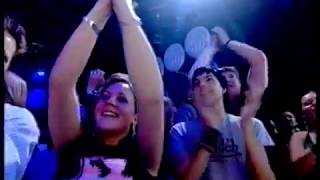 Famous Fatman Scoop feat Crooklyn Clan - It Takes Scoop - Top Of The Pops - Friday 6 February 2004 Wealth