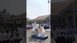 Fashion Show Berpasangan sekolahku daurulang fashionshow sourcefluvsky