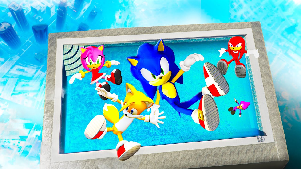 GTA 5 Sonic, Tails, Knuckles Jumping into Huge Pool (Water Ragdolls)