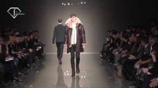 fashiontv | FTV.com - MILAN MEN F-W 10 - 11 - BURBERRY FULL SHOW