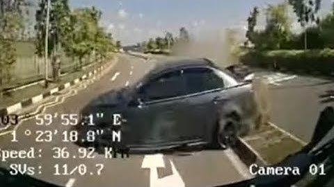 Brutal and fatal car crashes #22 