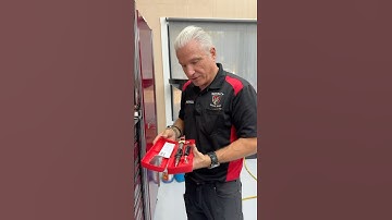 This Wasn’t Made By Snap On?? #shorts #mechanic #tools