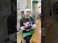 スプライトの飲み方が豪快すぎる駄菓子屋さん