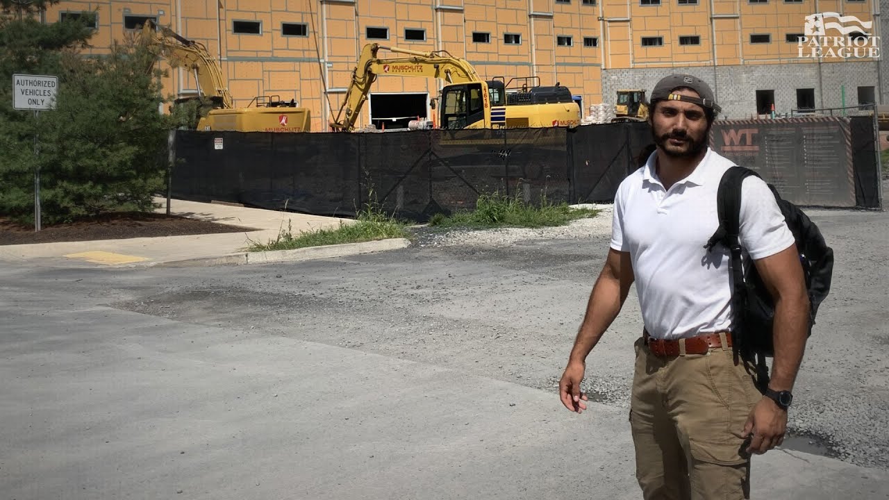 Lafayette's Olivas interned with construction management company