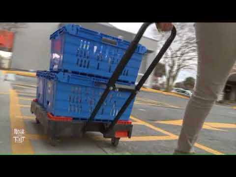 Walmart Online Grocery Pickup Drive Thru in Metairie