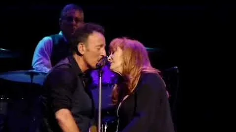 Bruce Springsteen Ft - Patti Scialfa & The E. Street Band - Human Touch - Live