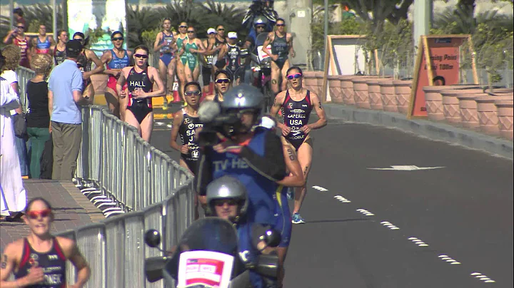 2015 IPIC ITU World Triathlon Abu Dhabi - Elite Women's Highlights