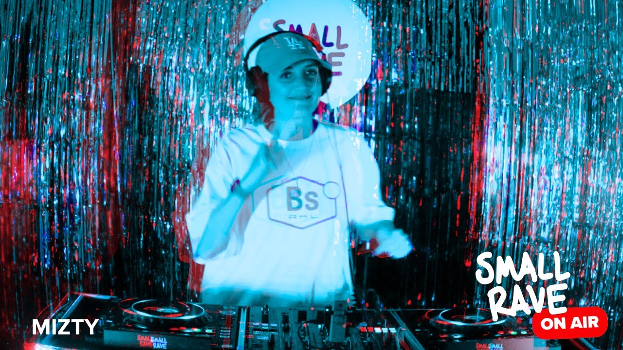 Groovy Rave GROOVY LATE SUMMER DISCO HOUSE - WITH Mizty - SMALL RAVE ON AIR - YouTube