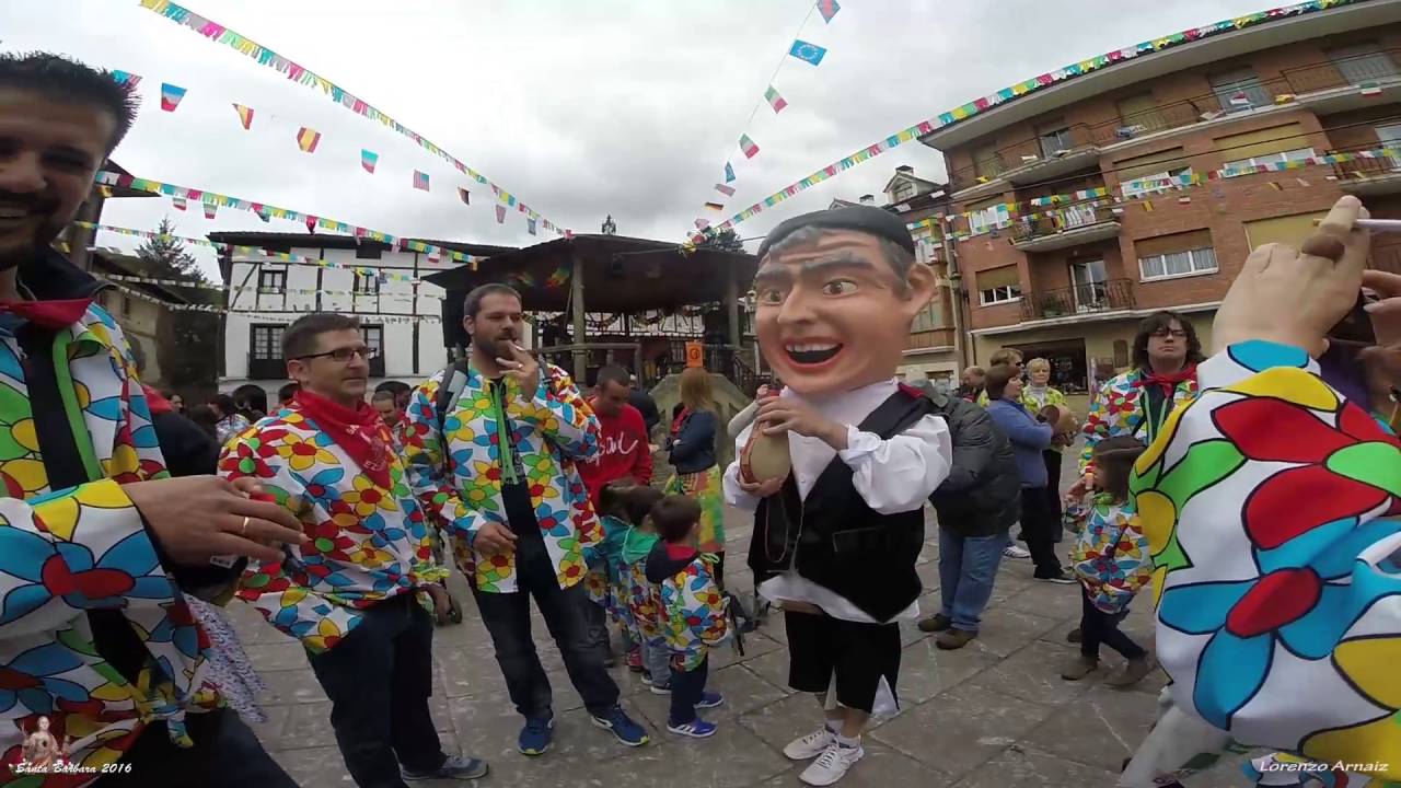 Cabezudos Santa Barbara 2016